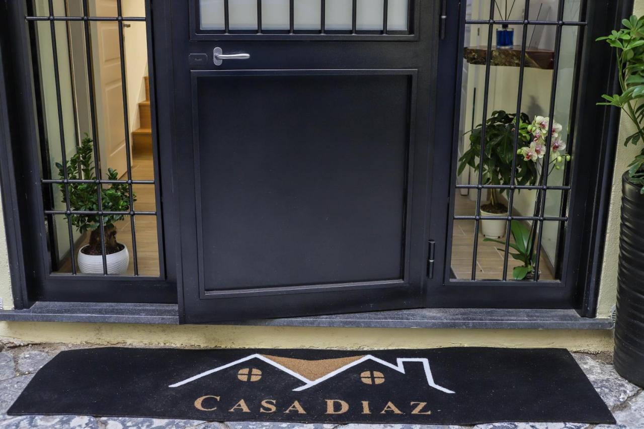 Casa Diaz Couette-café Naples